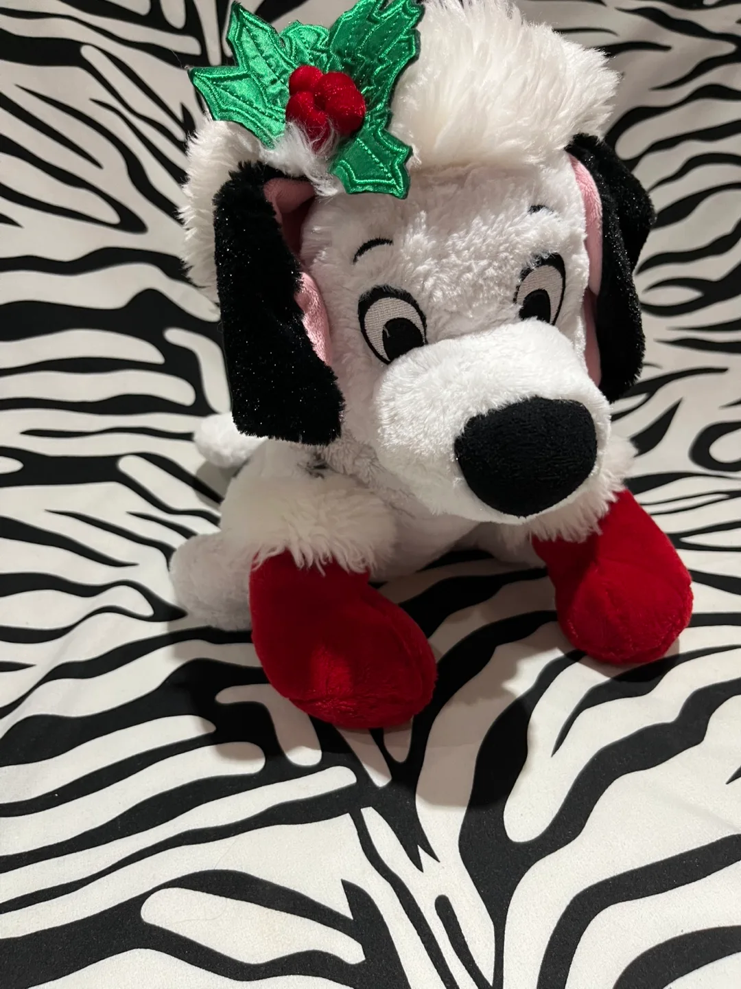 101 Dalmatians Christmas Plush Toy image indicator(2)