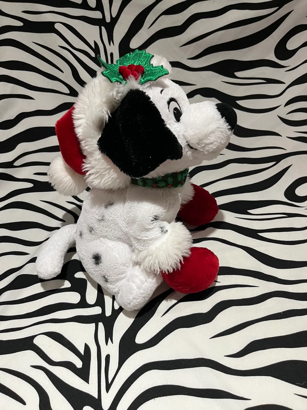 101 Dalmatians Christmas Plush Toy image indicator(4)