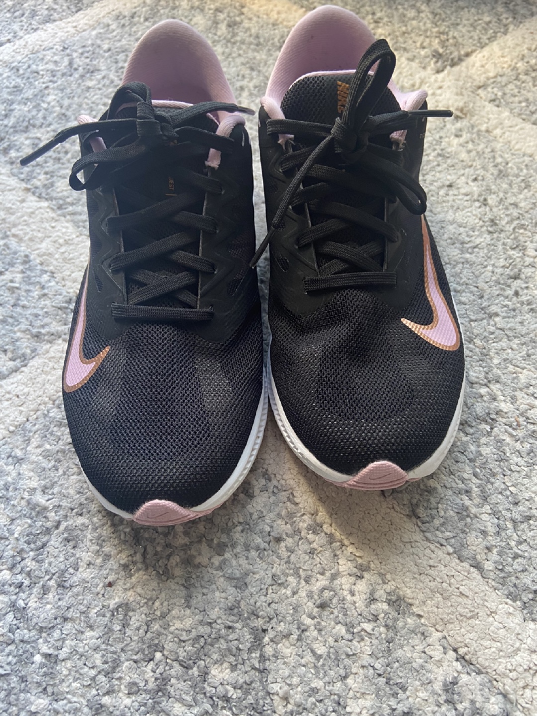 Womens Nike Running Shoes - photo 2