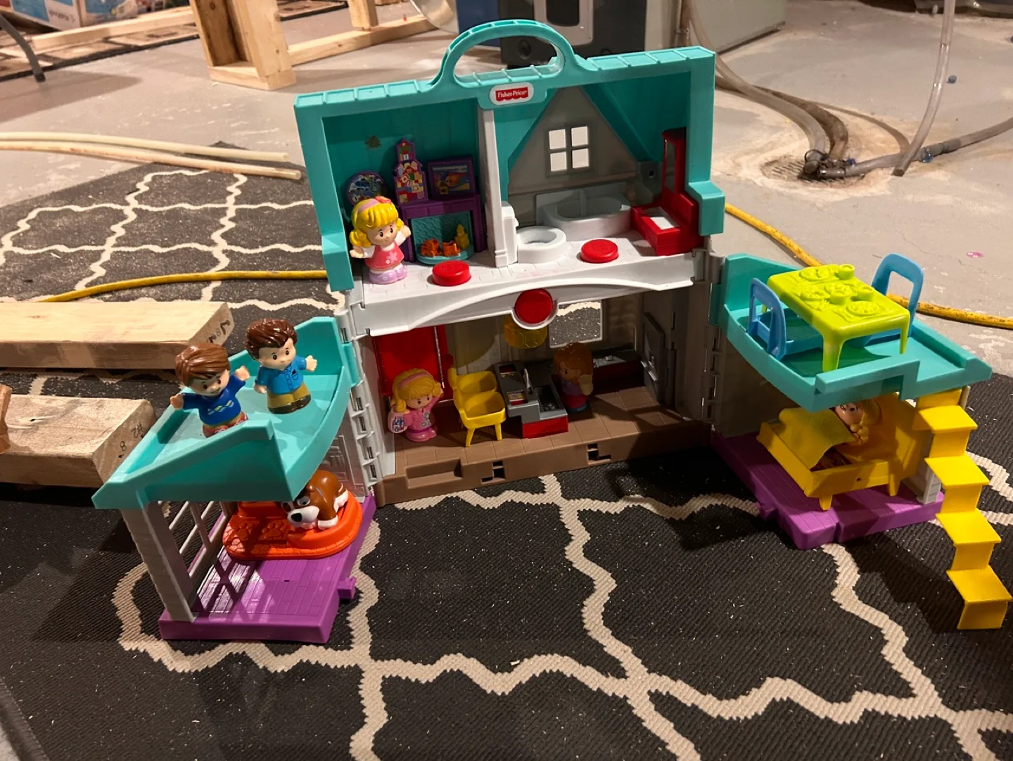 Fisher-Price Little People Play Family House image indicator(2)