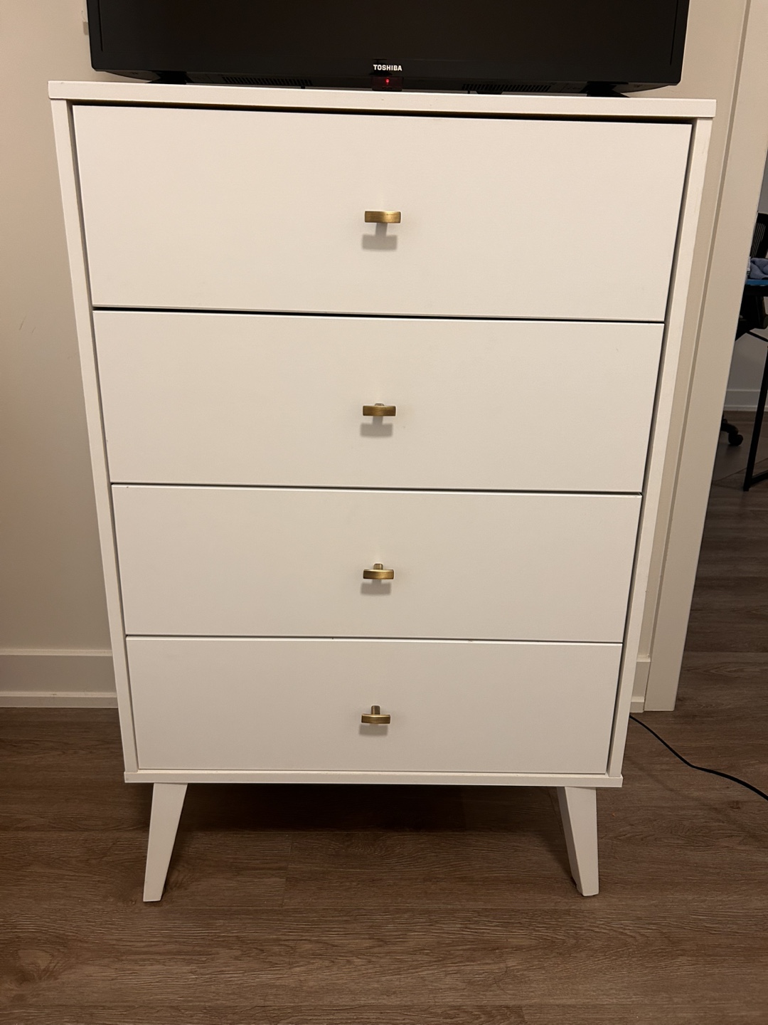 White 4-Drawer Dresser - photo 2