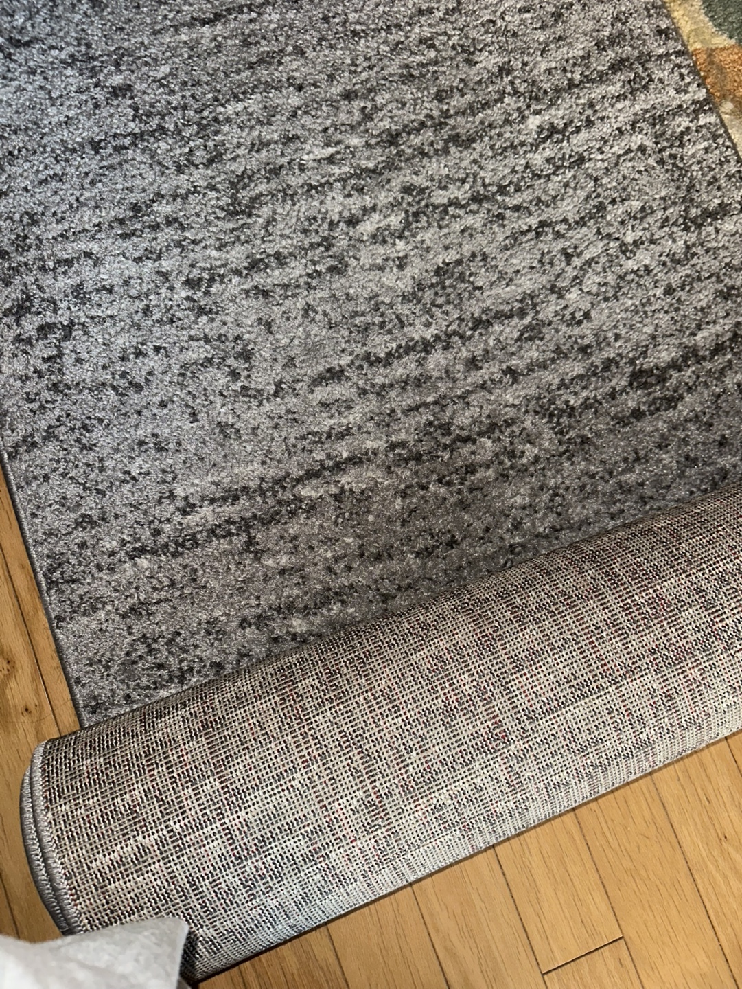 Grey Area Rug 2'5" x 9'5" - photo 2
