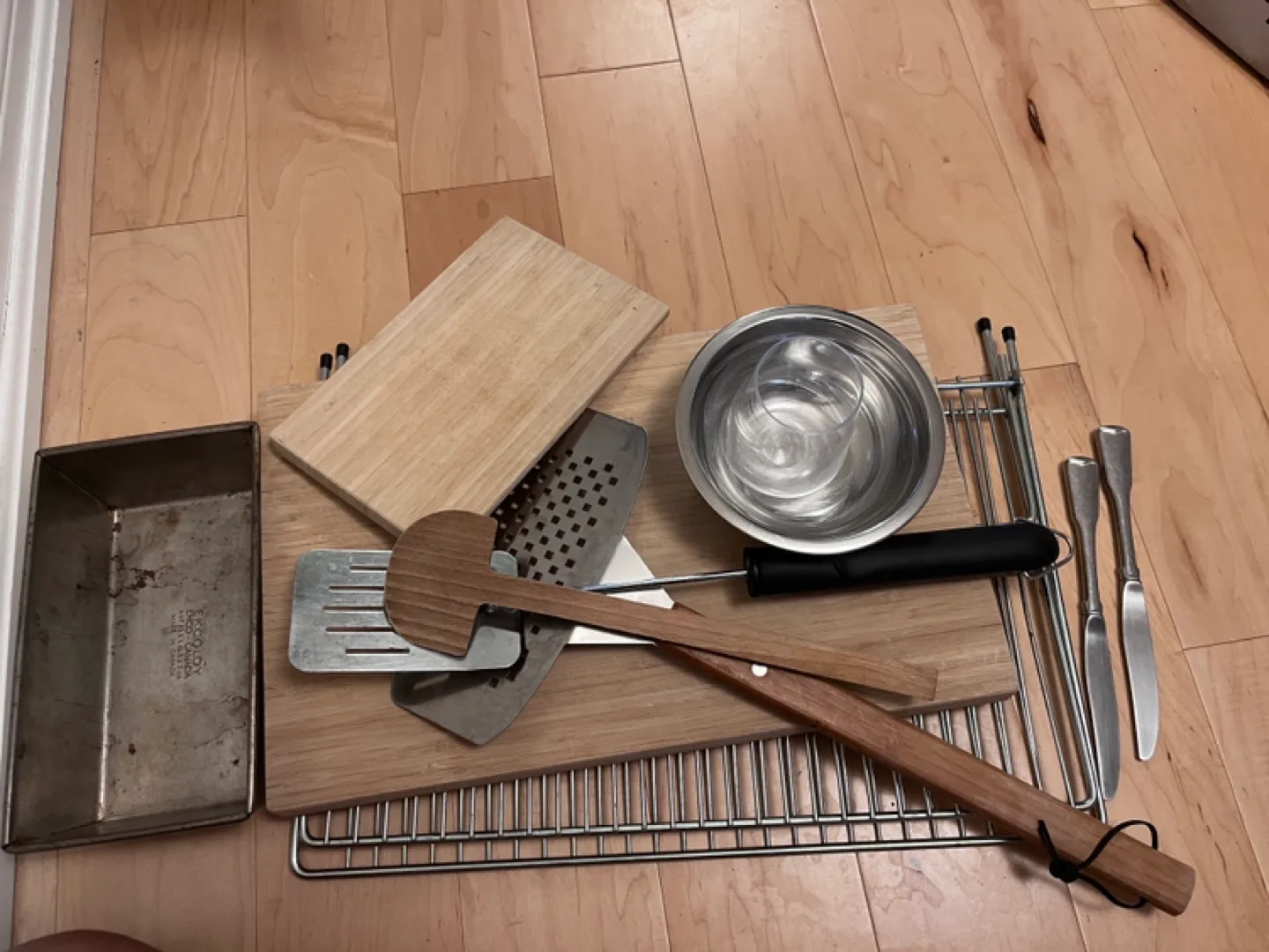Kitchen and Baking Supplies #freecycle# thumbnail