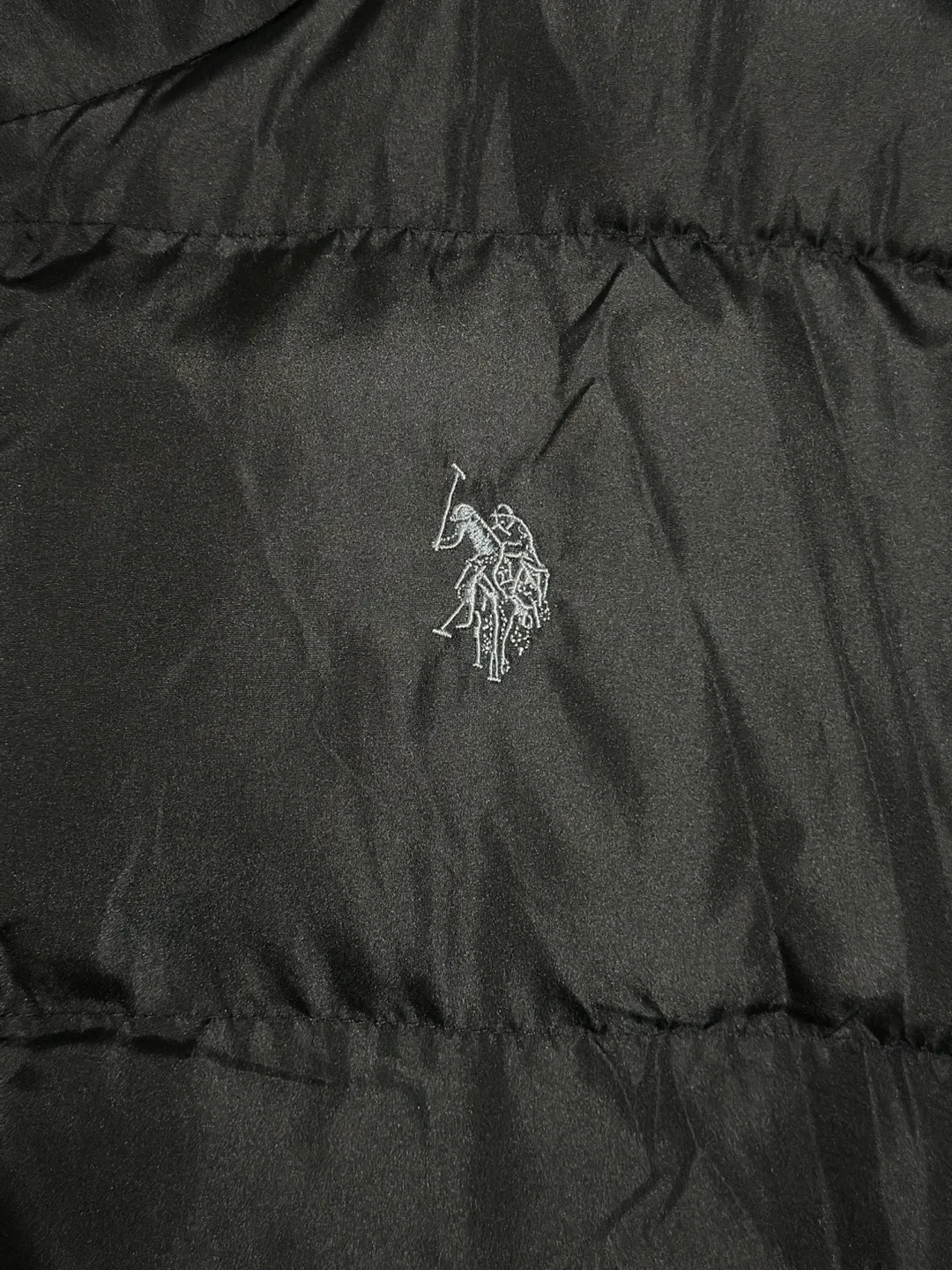 U.S. Polo Assn. Black Puffer Vest 3X image indicator(4)