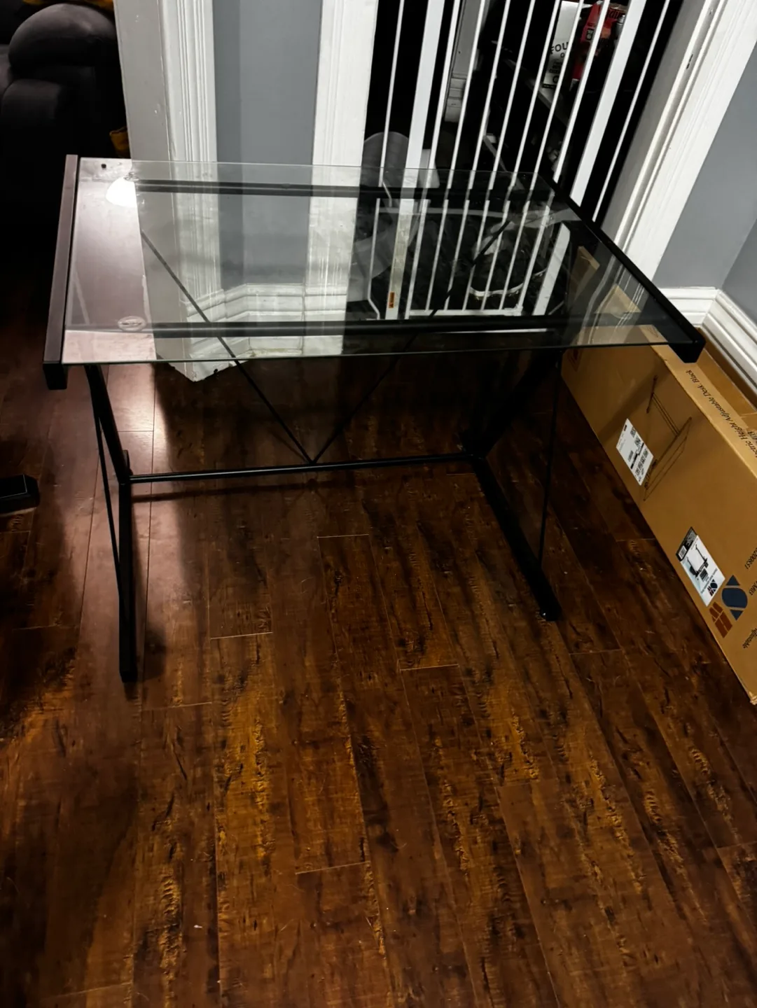 Glass Desk with Black Metal Frame image indicator(4)