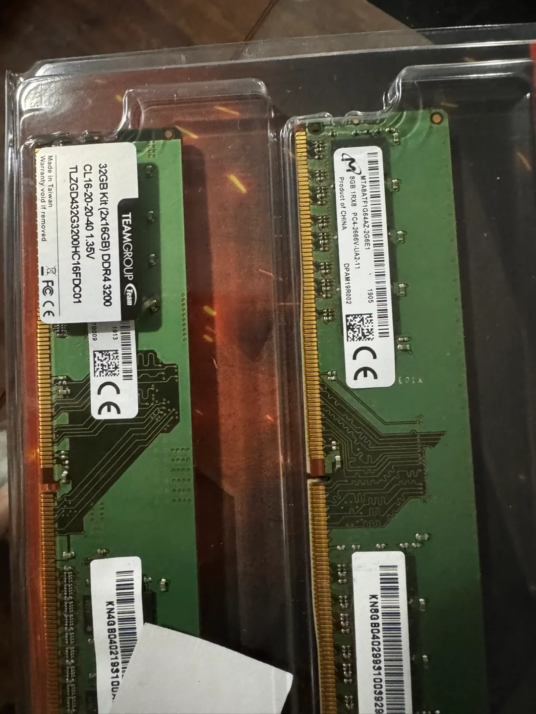 DDR4 8GB RAM x2 image indicator(2)