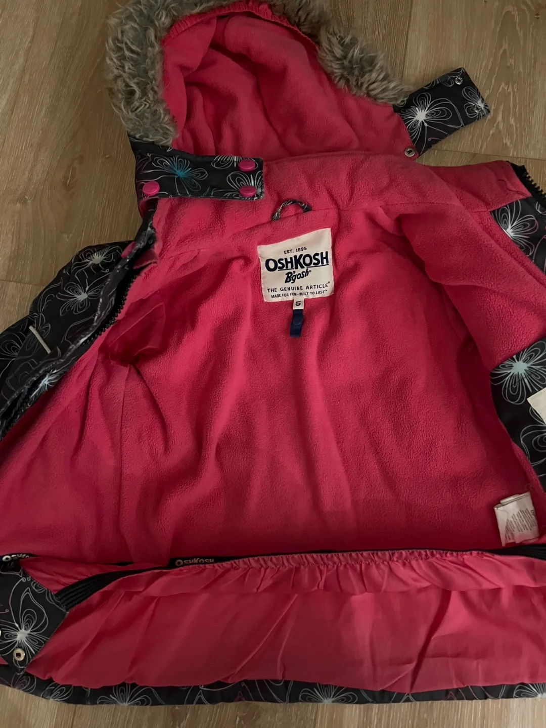 OshKosh Kids Winter Jacket image indicator(2)