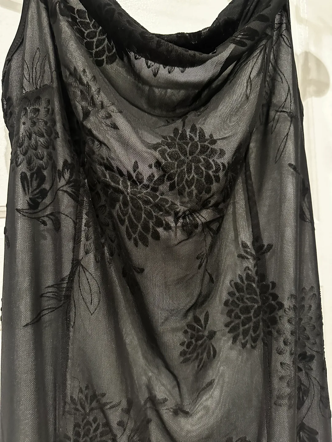 Black Floral Velvet Slip Style Dress image indicator(4)