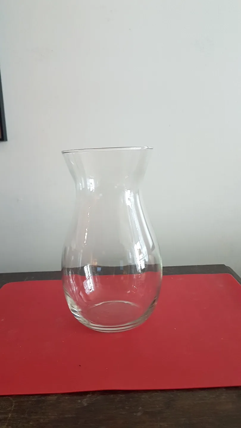 Set of 4 Glass Vases image indicator(3)