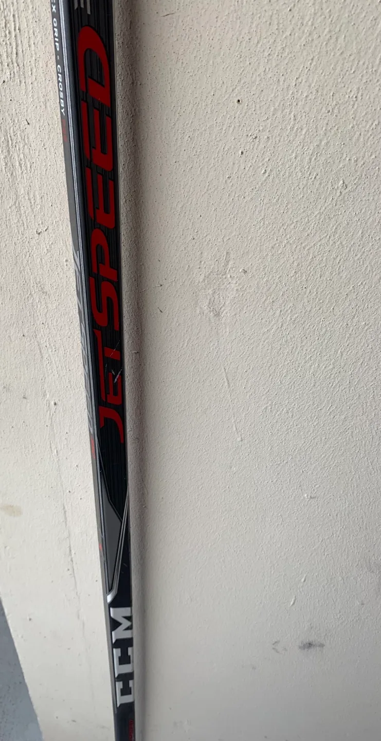 Two one piece senior hockey sticks image indicator(3)