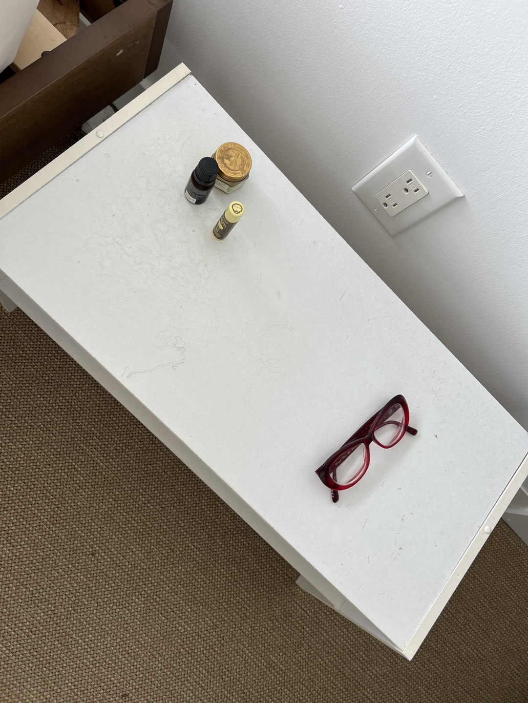 White Two-Tiered Shelf - photo 2