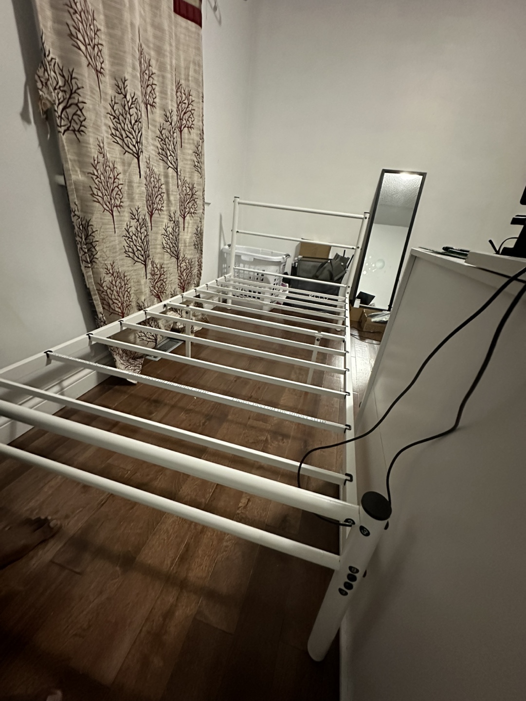 White Metal Bed Frame Twin - photo 4