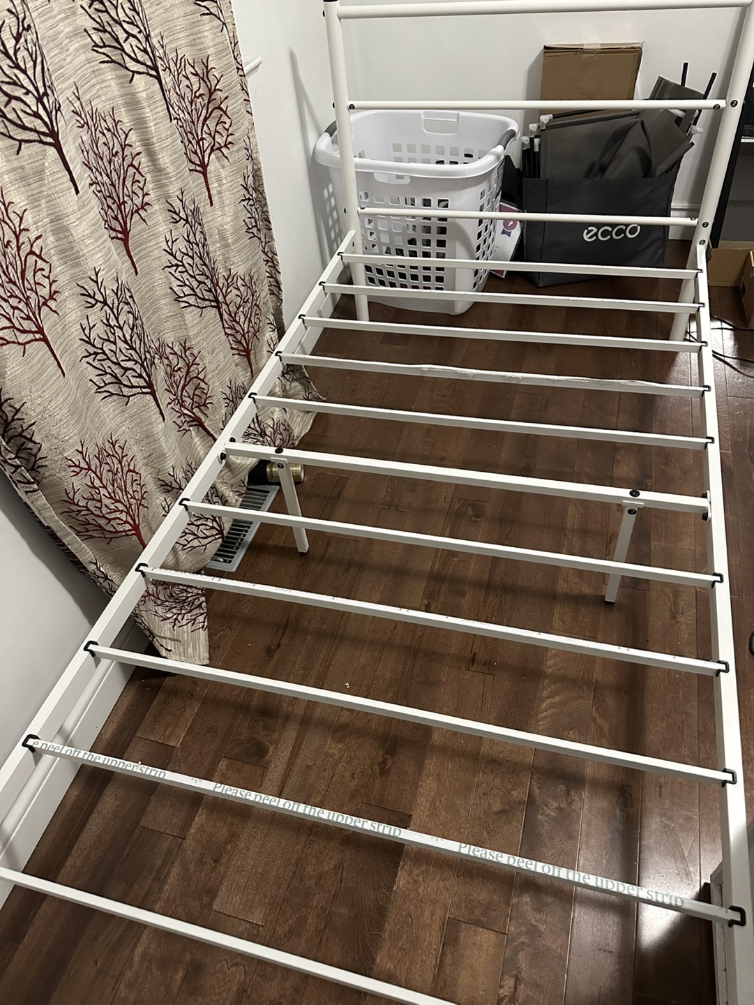 White Metal Bed Frame Twin - photo 3