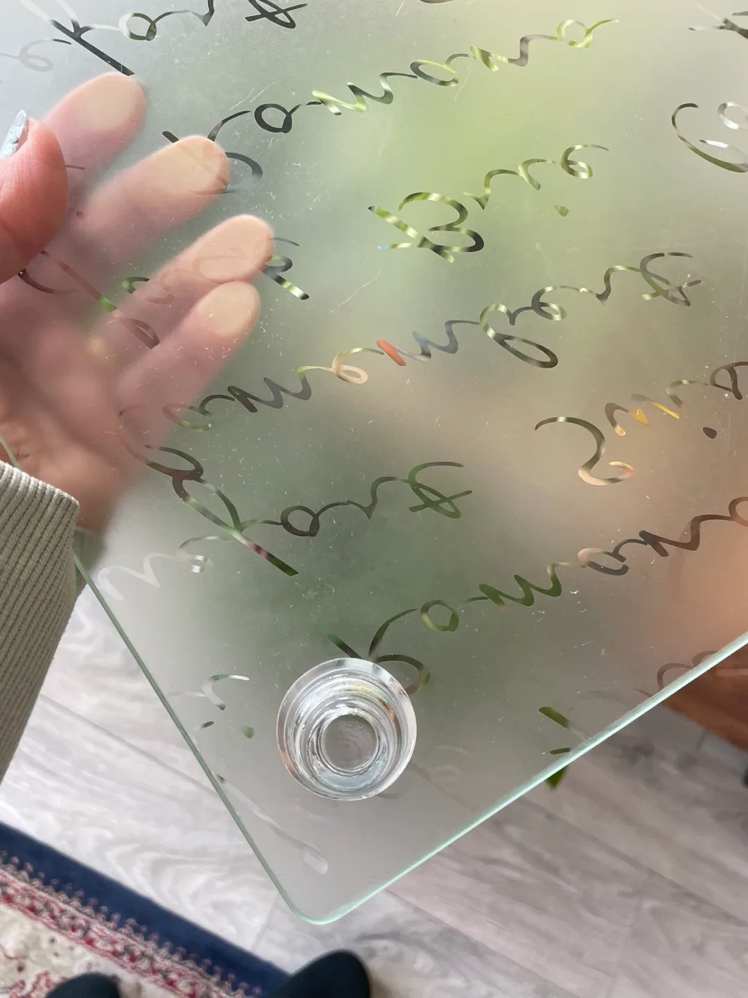 Square Glass Cheese board transparent with 4 foot image indicator(3)