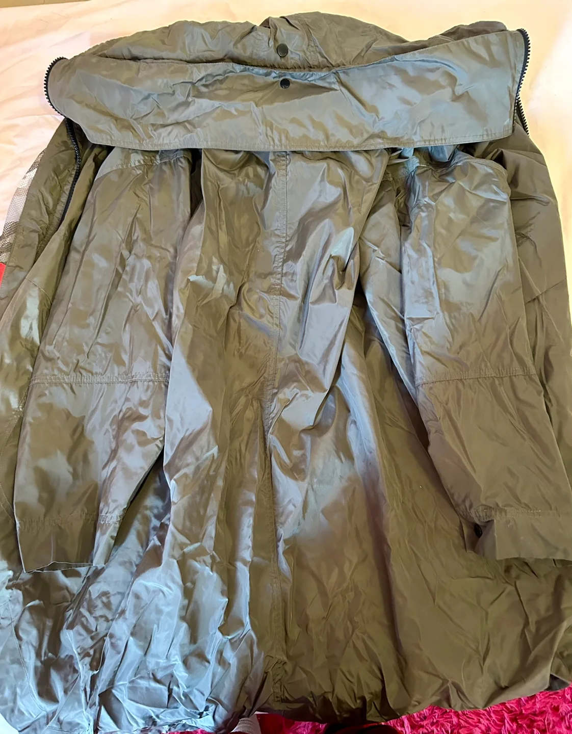 DKNY Raincoat - Travel Sale image indicator(2)