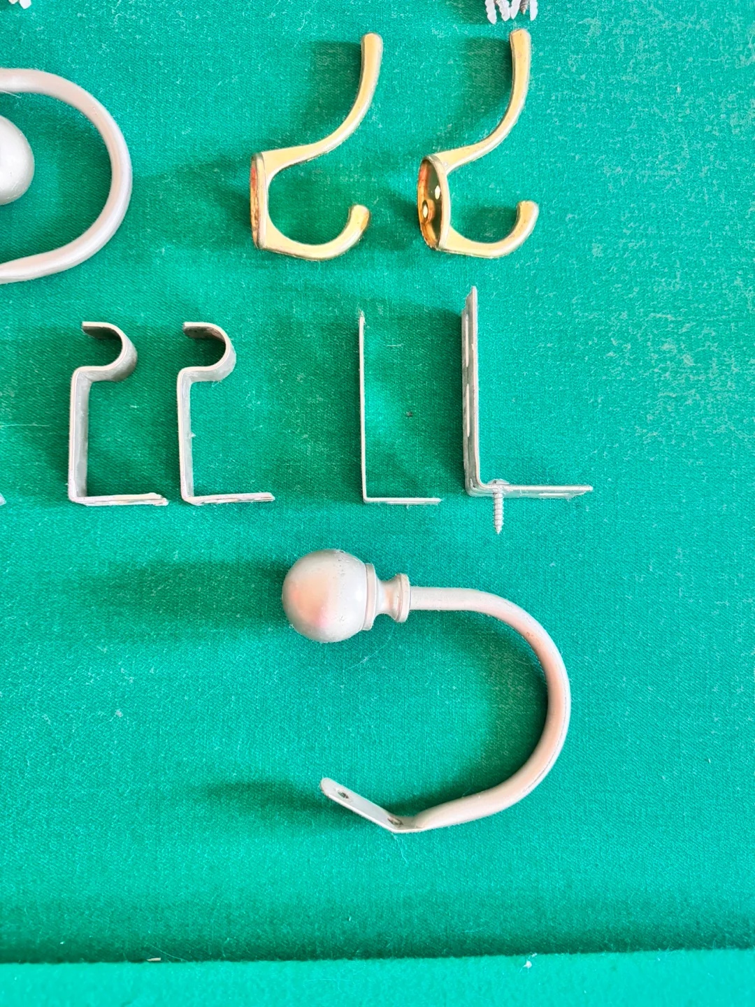 Curtain Rod Brackets image indicator(4)