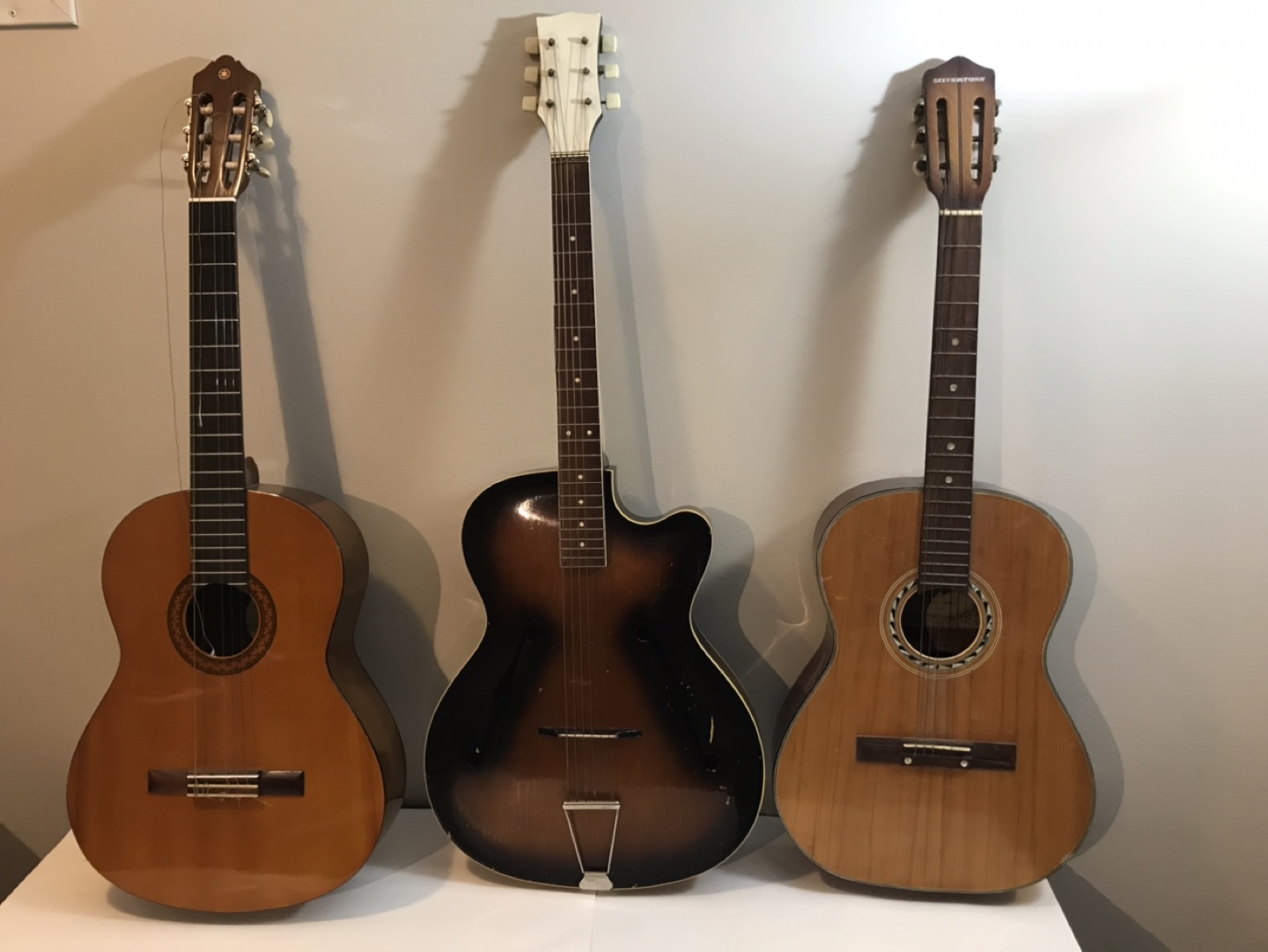 Seven  Vintage and retro Acoustic Guitars