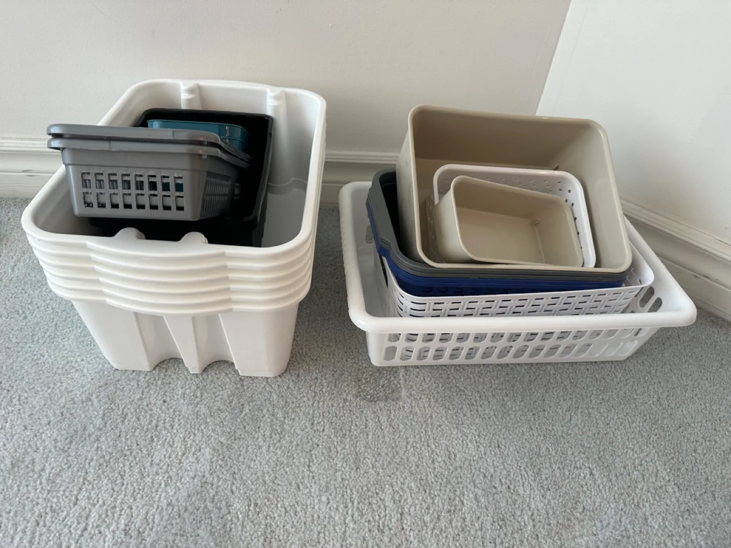 21 plastic storage containers thumbnail