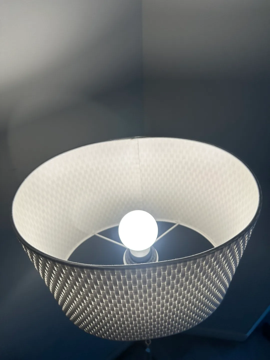 Floor Lamp image indicator(4)