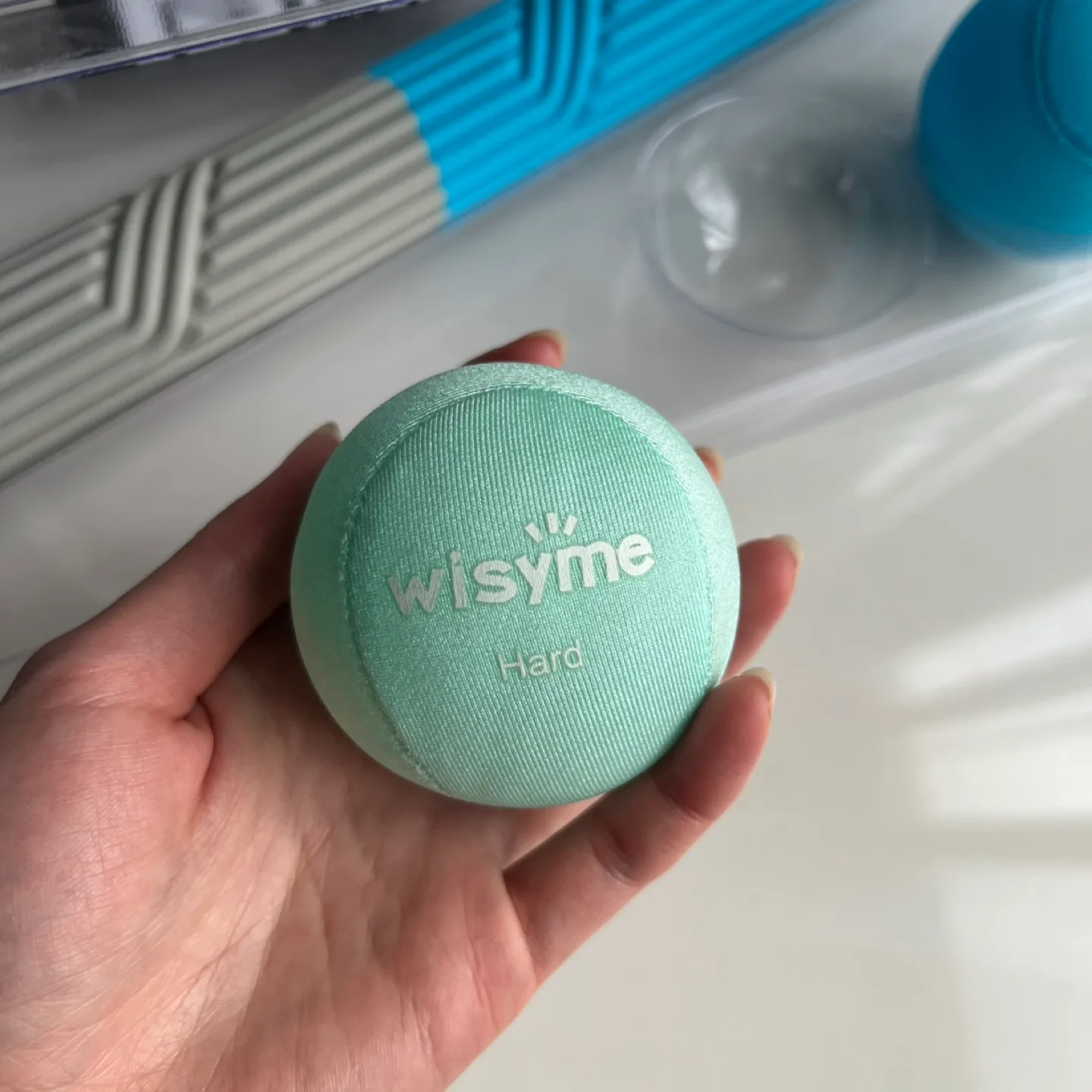 3 Massage Balls & Flexbar Set image indicator(2)