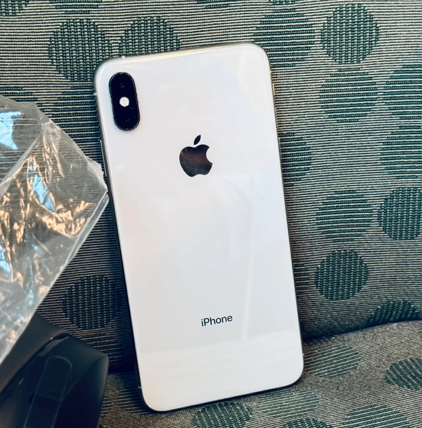 256GB iPhone XS MAX NEW thumbnail