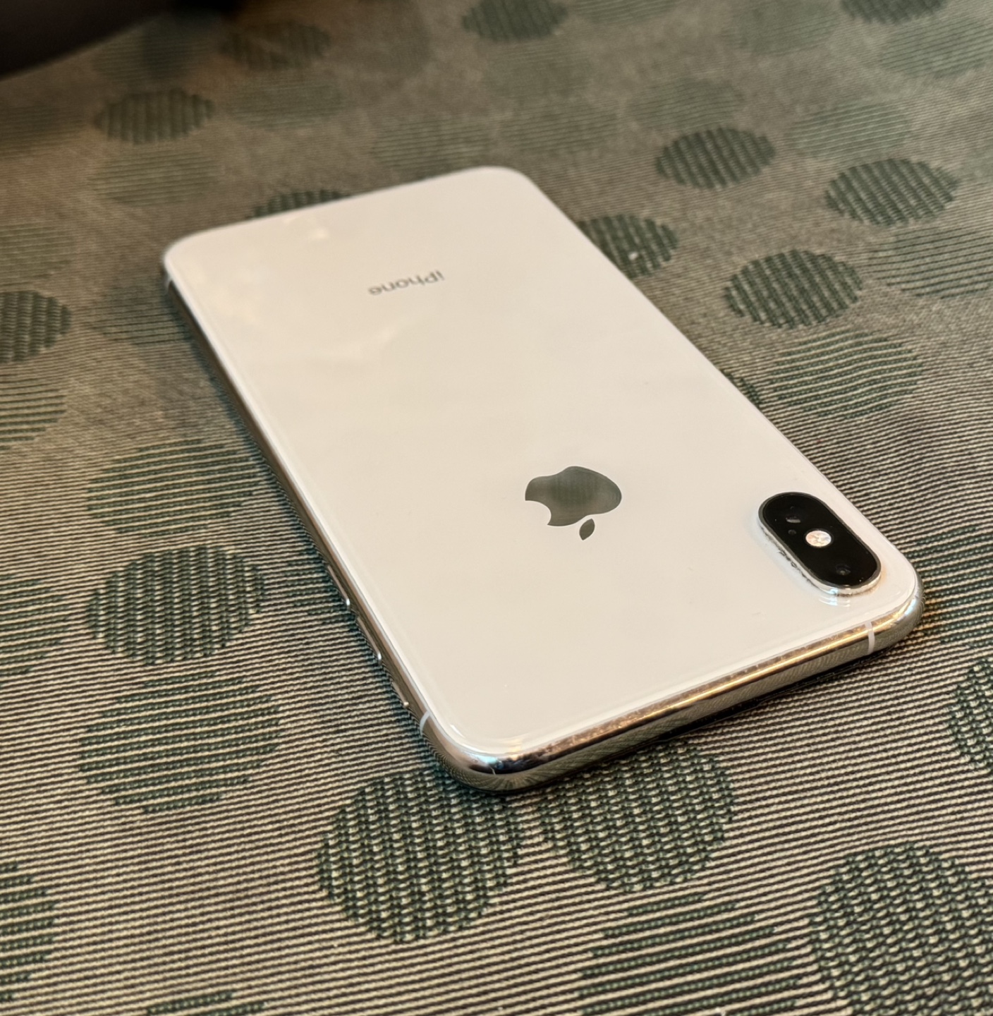 256GB iPhone XS MAX SILVER NEW ! - photo 2