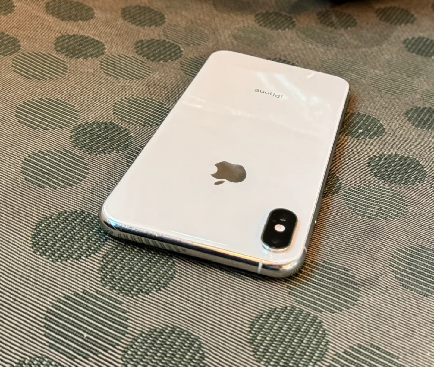 256GB iPhone XS MAX SILVER NEW ! thumbnail