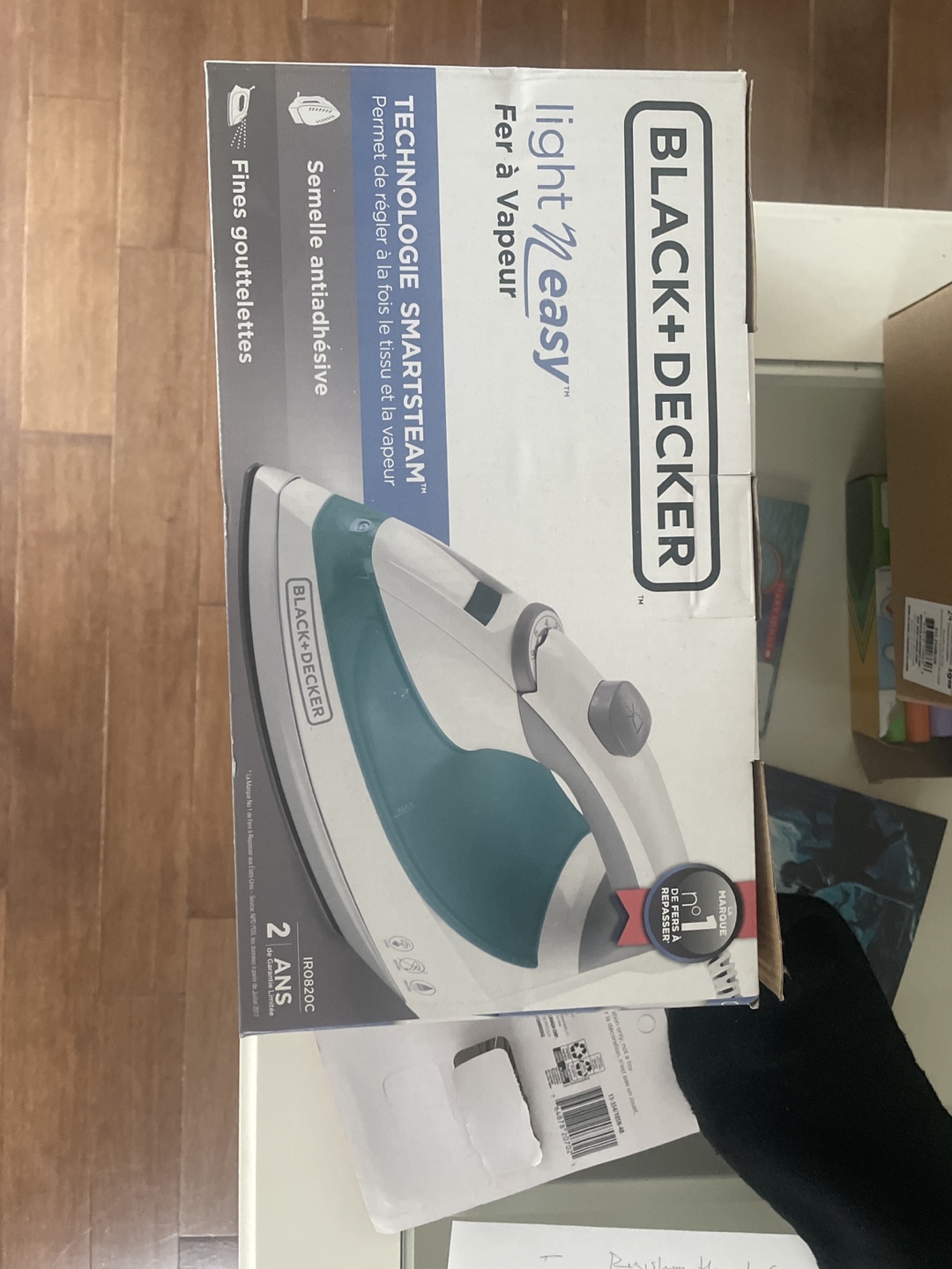 Black + Decker Light Easy Steam Iron