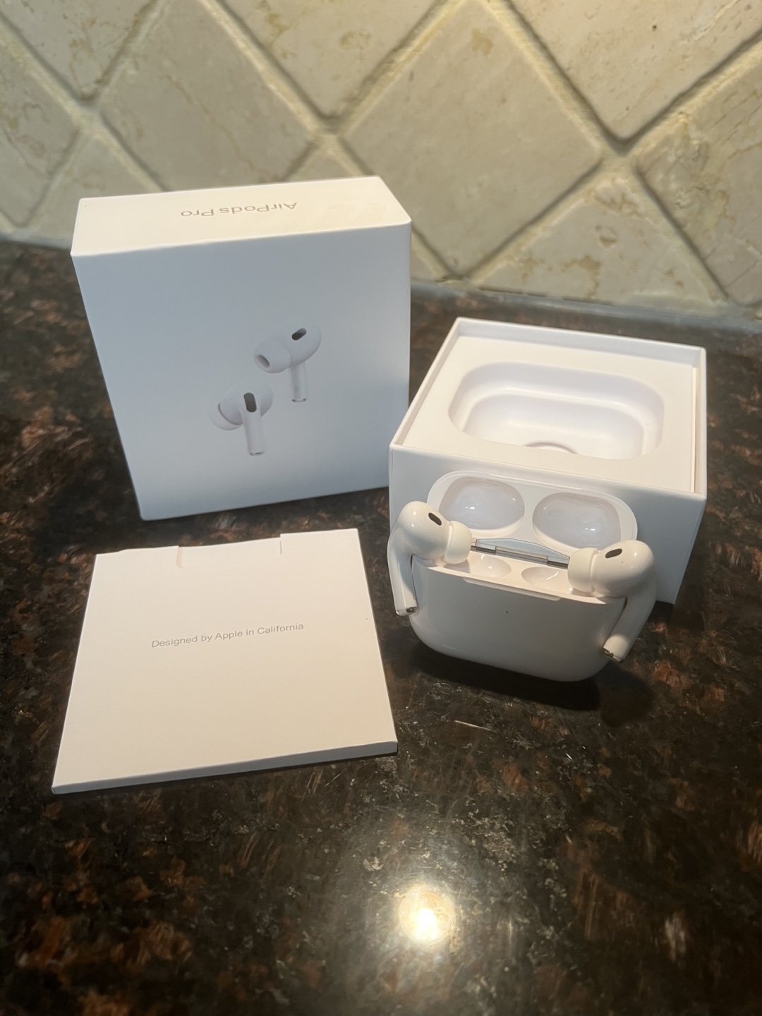 Airpods Pro Generation 2 - Wireless Noise Cancelling Earbuds - photo 2