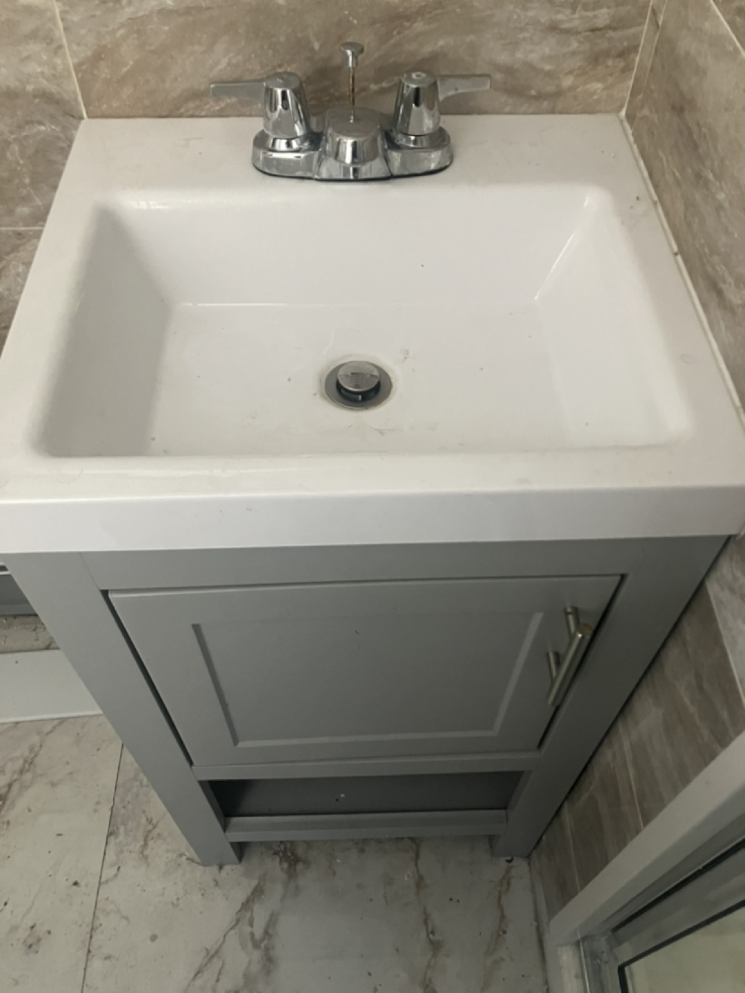 Bathroom Vanity Sink - photo 2