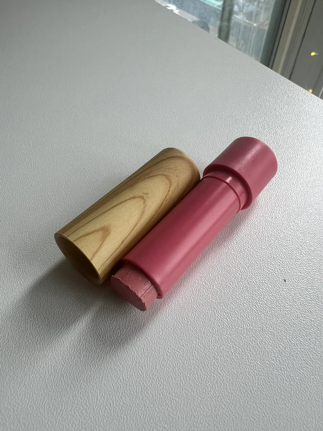 Rose lipstick thumbnail
