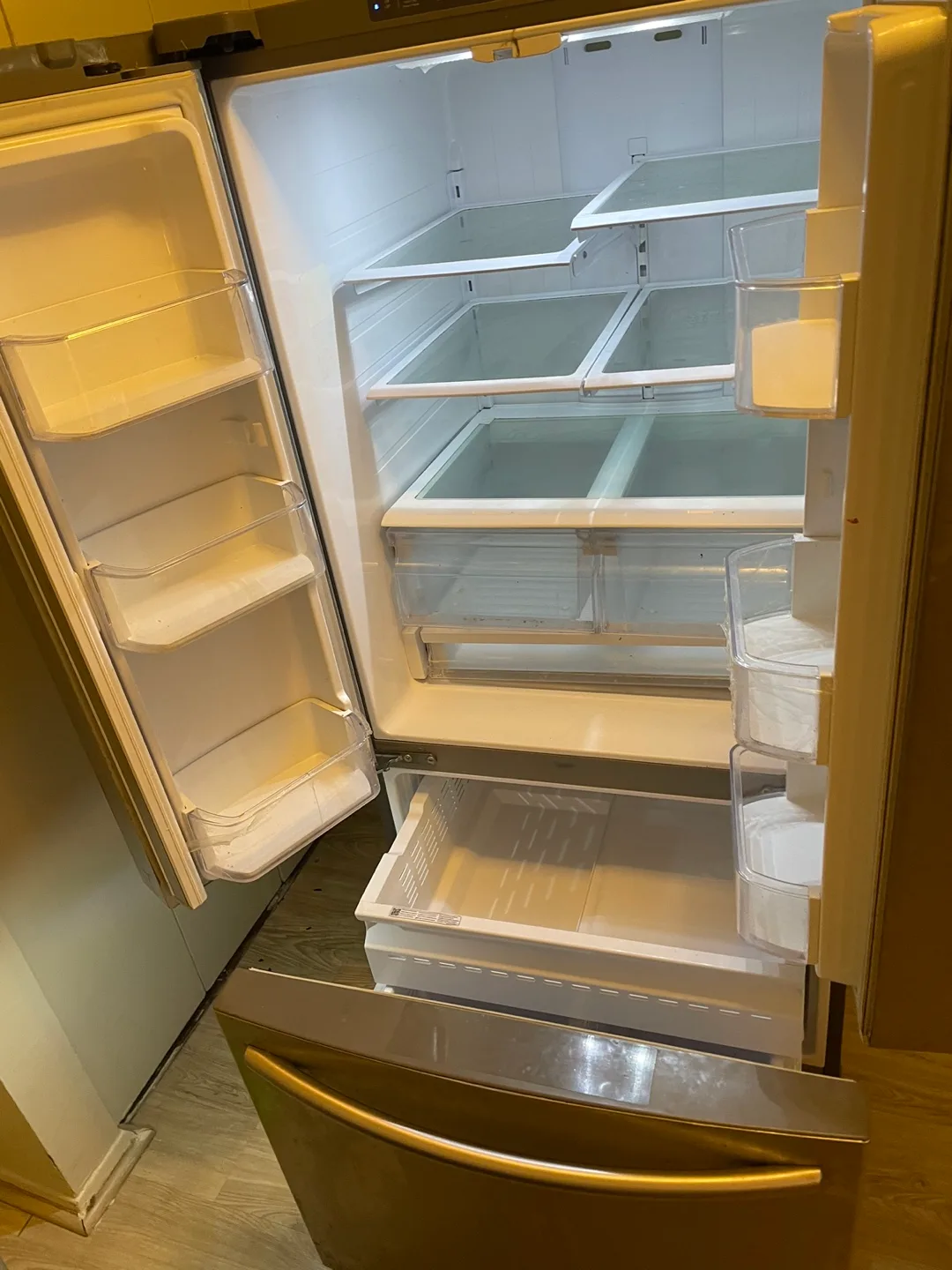 Samsung French Door Refrigerator image indicator(8)