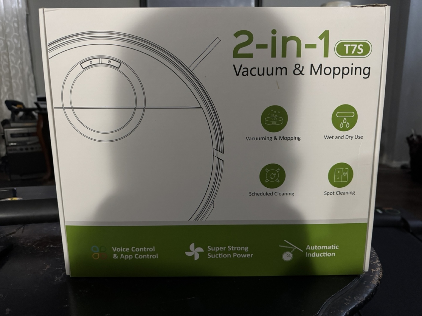 2-in-1 Robot Vacuum and Mop