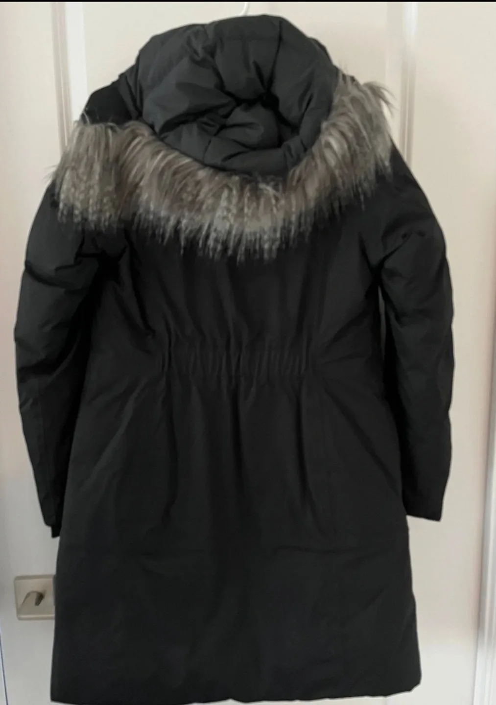 The North Face Women's Down Parka image indicator(4)
