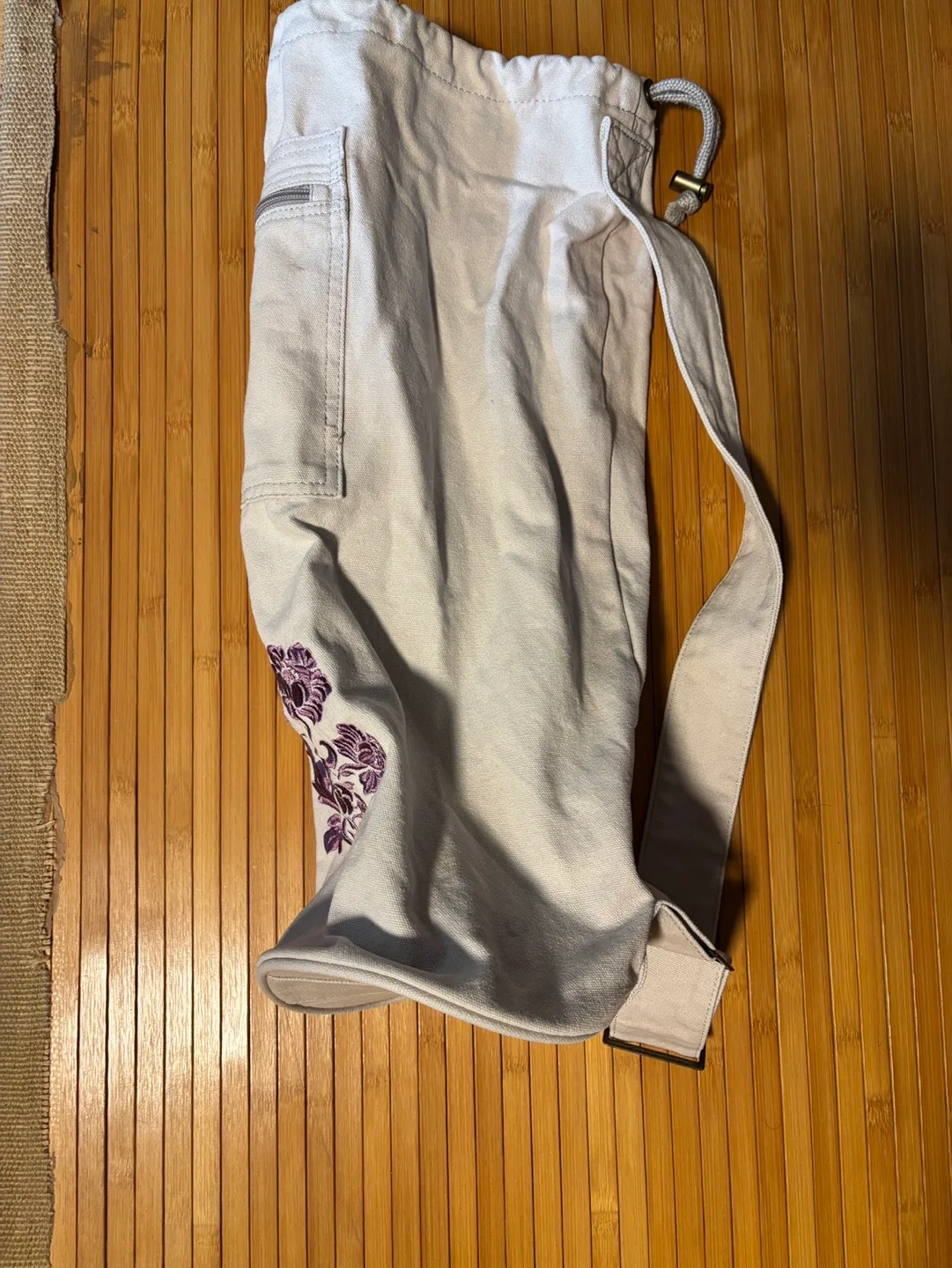 Yoga Mat Bag with Floral Embroidery image indicator(2)