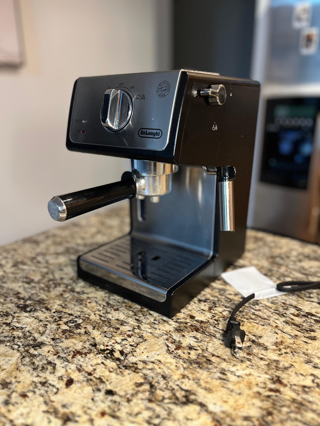 De'Longhi Espresso Machine - photo 2