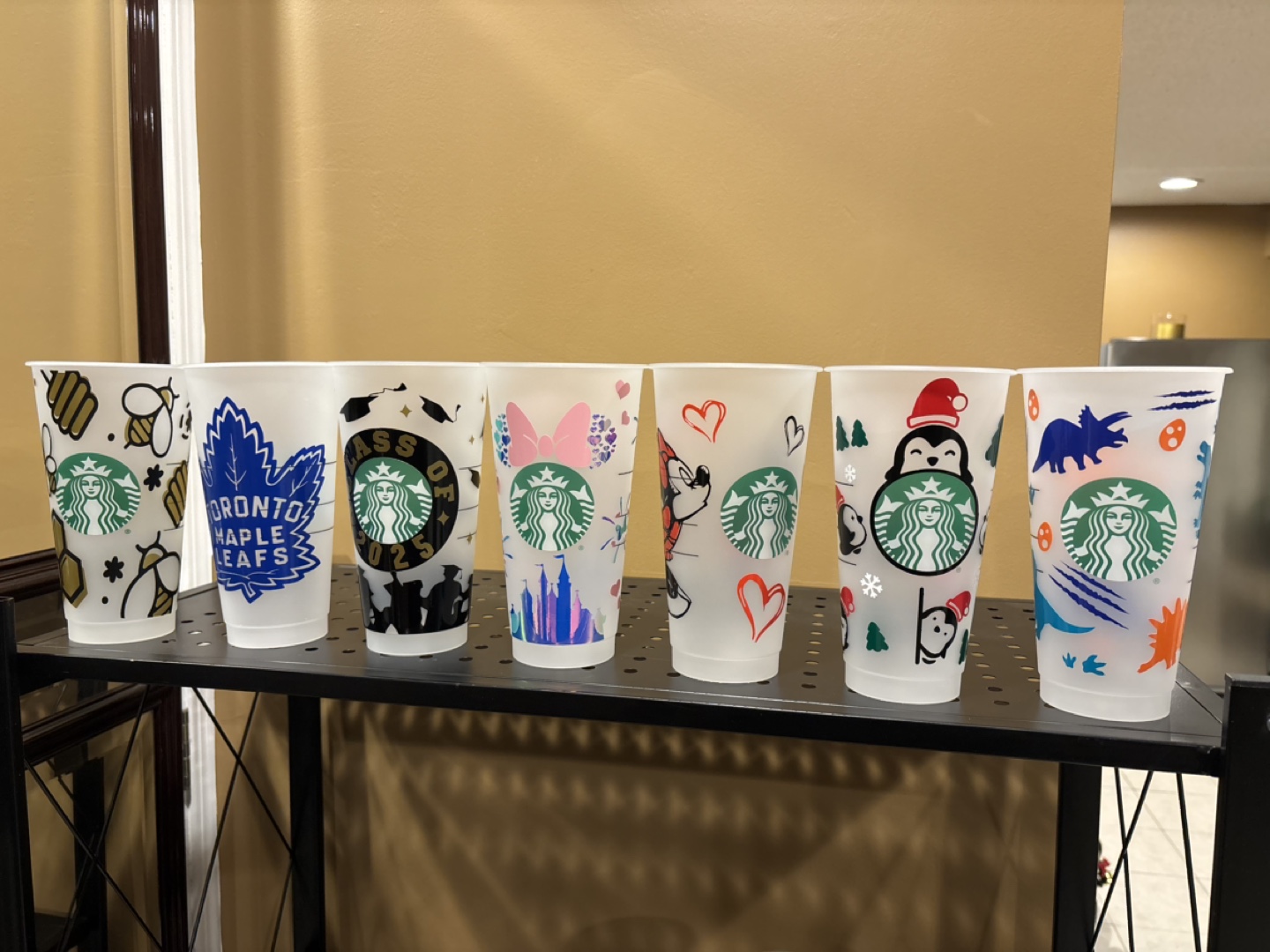 Starbucks cups clear out sale - photo 2