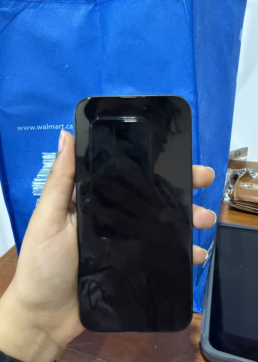 iPhone 15 Pro - photo 3
