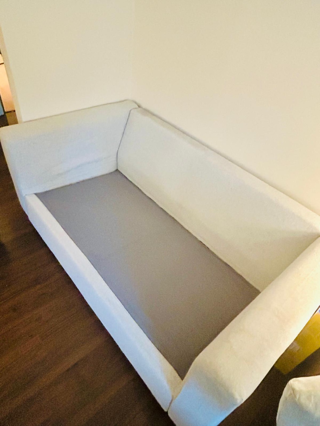 Comfy Couch from Ikea  ! Used but good ! - photo 3