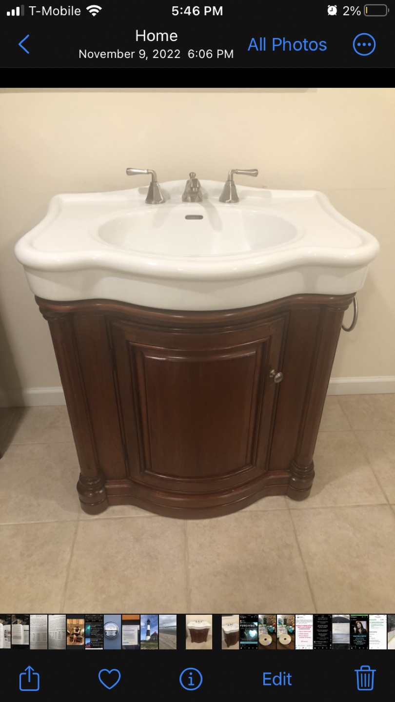 Bathroom Vanity Mirror with accessories - photo 2
