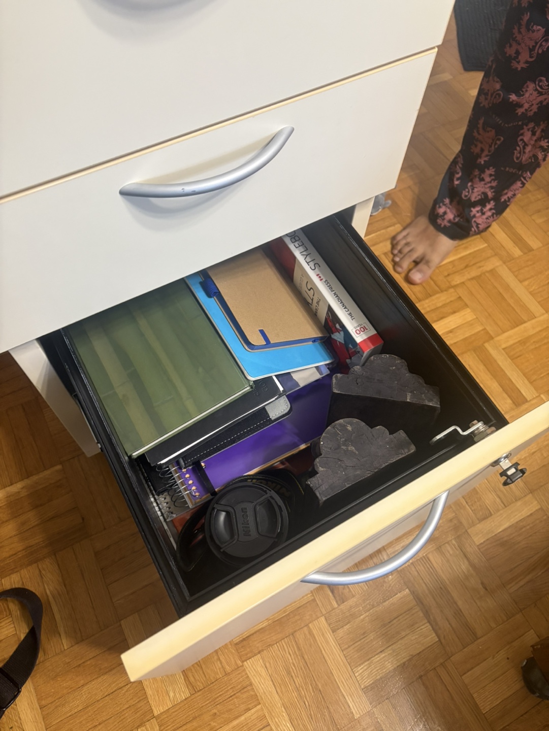 3-Drawer Cabinet with wheels - photo 3
