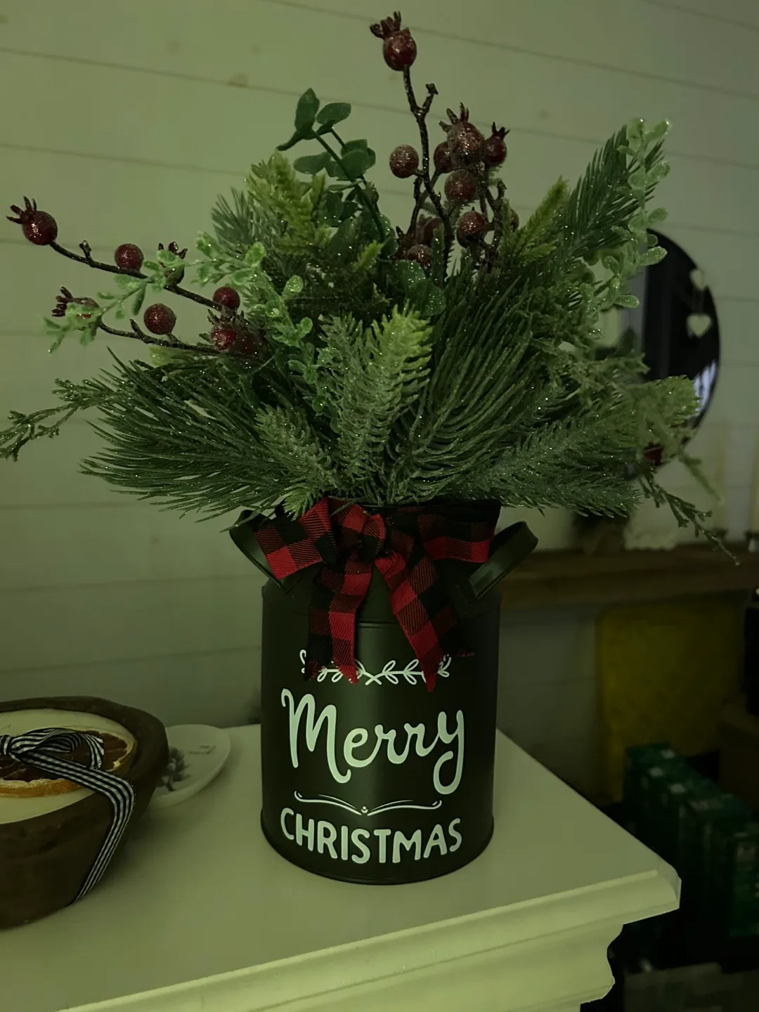 Black Metal Christmas Decor thumbnail