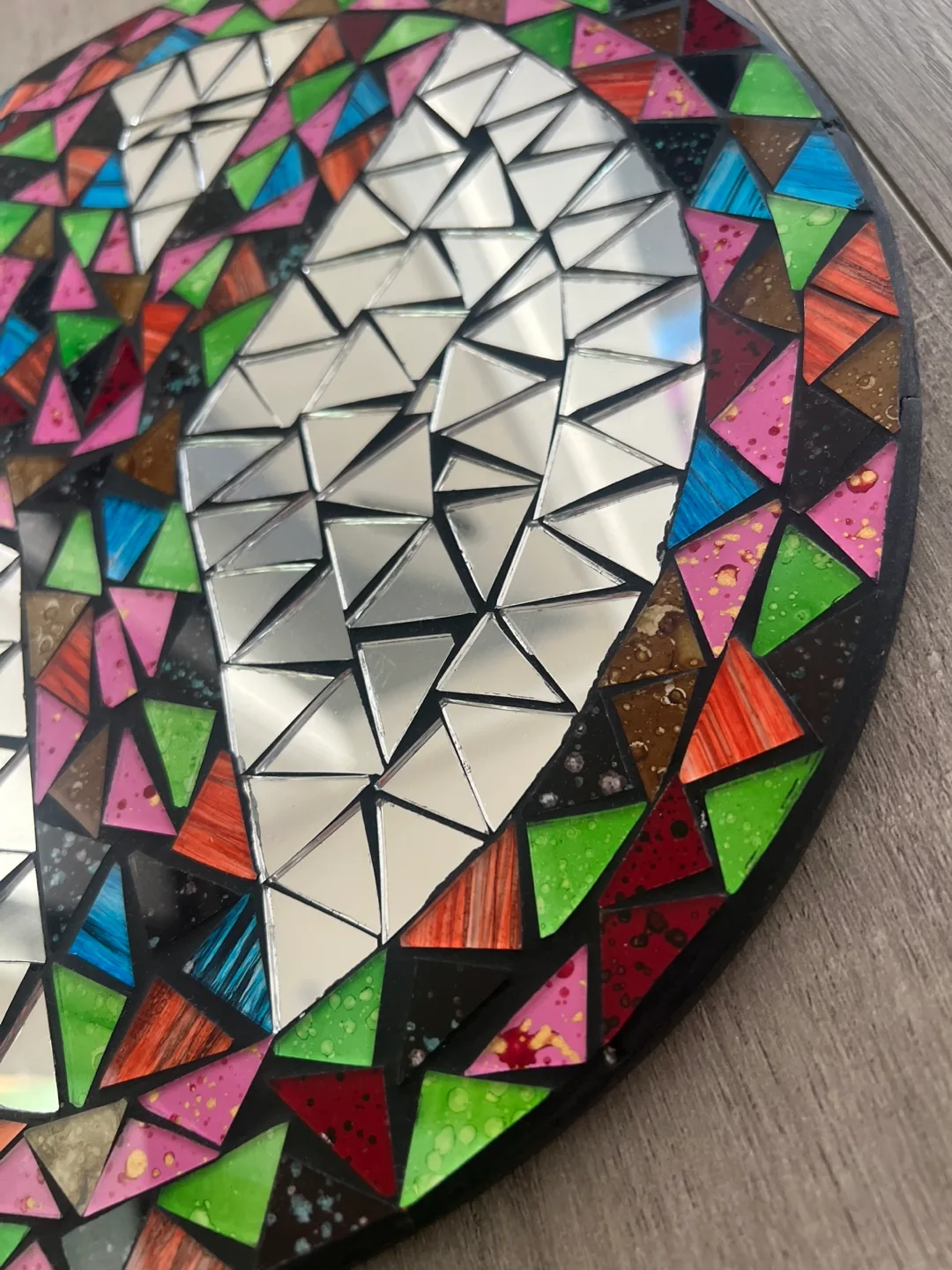 Peace Sign Mosaic Mirror image indicator(2)