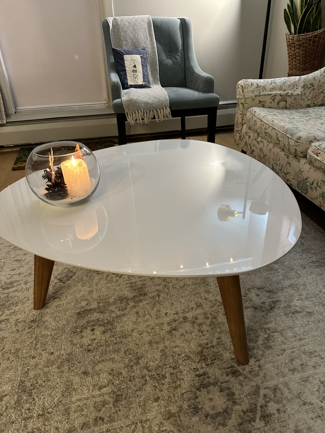 White and Wood Coffee Table Stractube Karrot