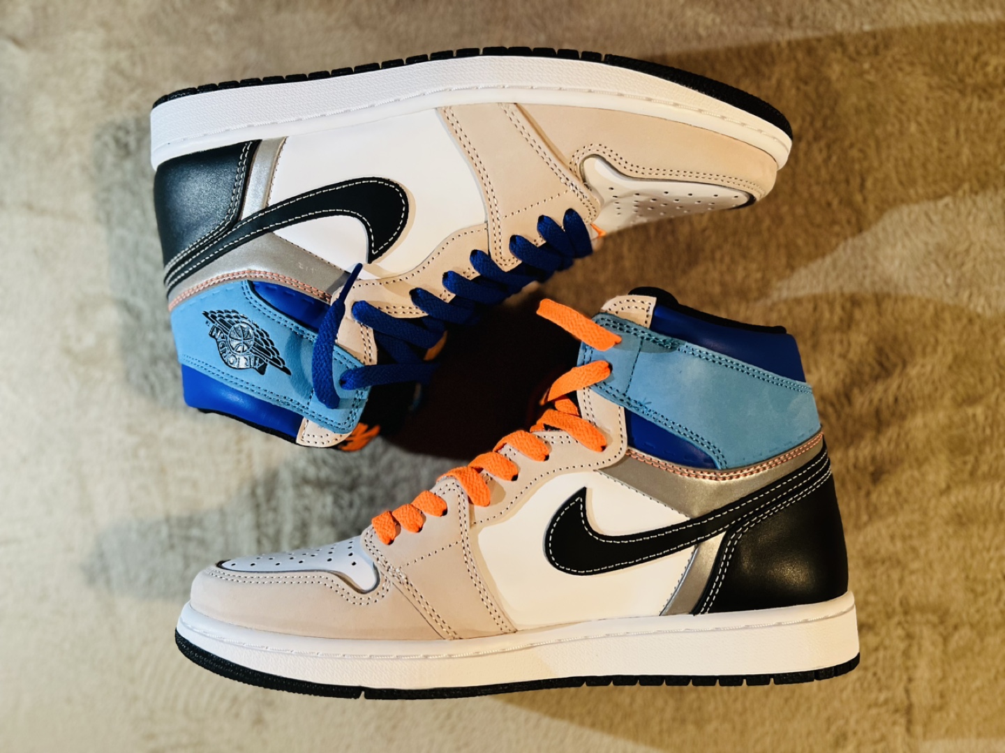Nike Air Jordan 1 Retro High OG - photo 5