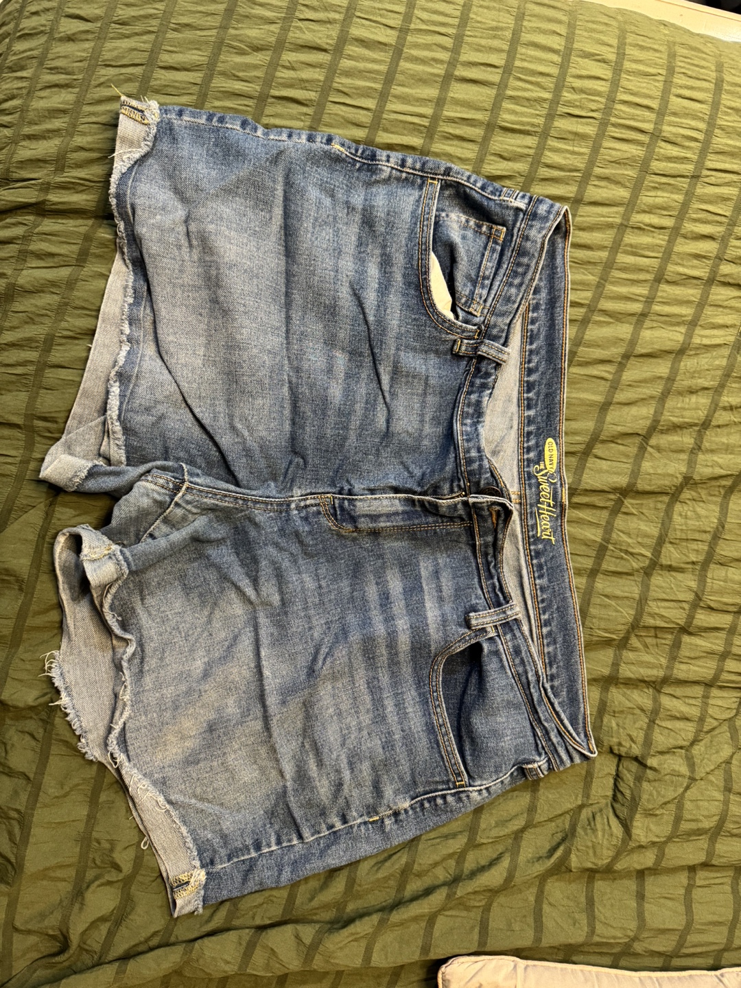 Old Navy Sweetheart Denim Shorts - photo 2