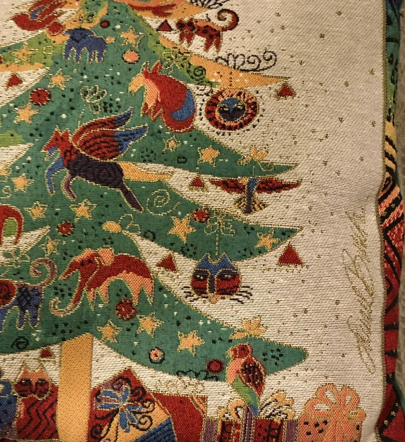 Set of 2 - LAUREL BURCH Christmas Tree Tapestry Pillows… image indicator(7)