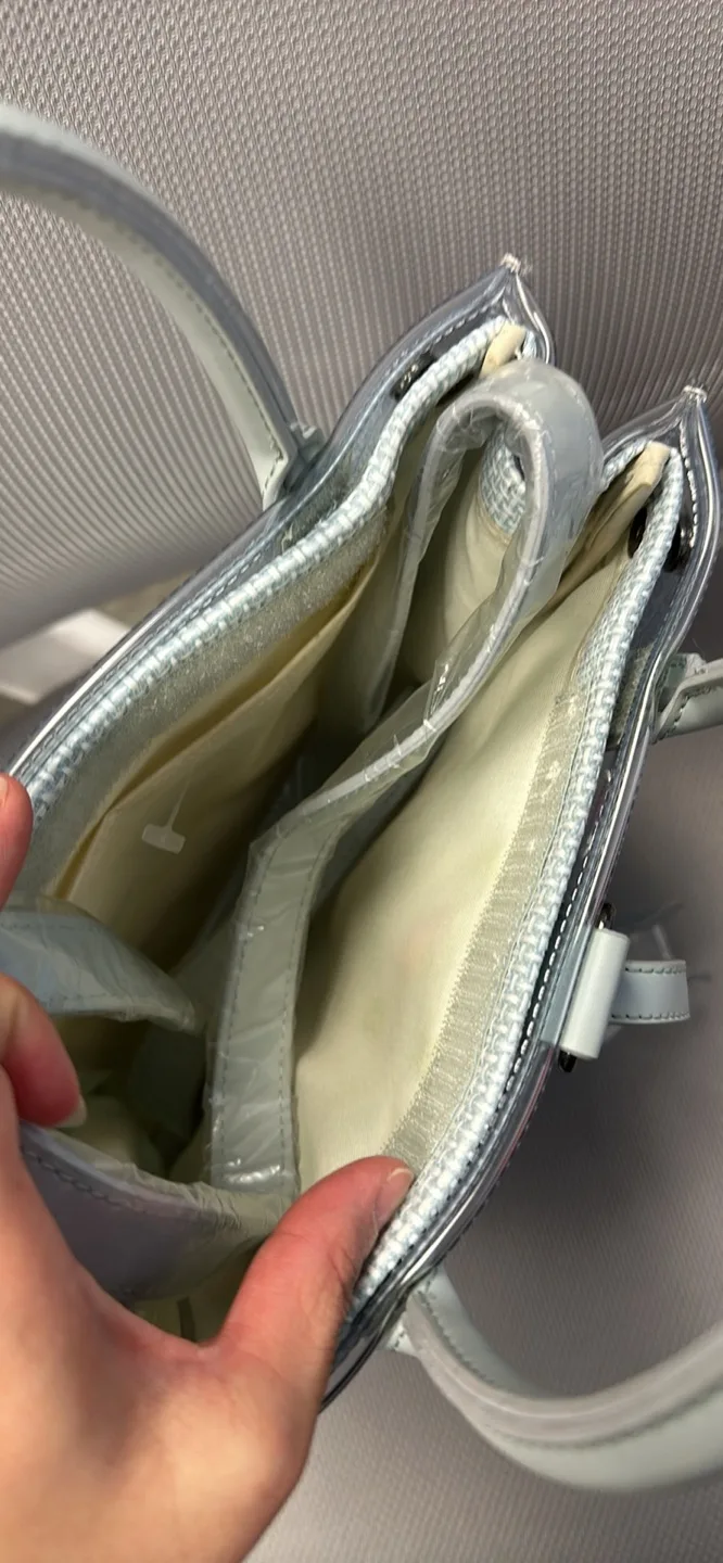 NEW Fuchsia Clear Tote Bag image indicator(3)