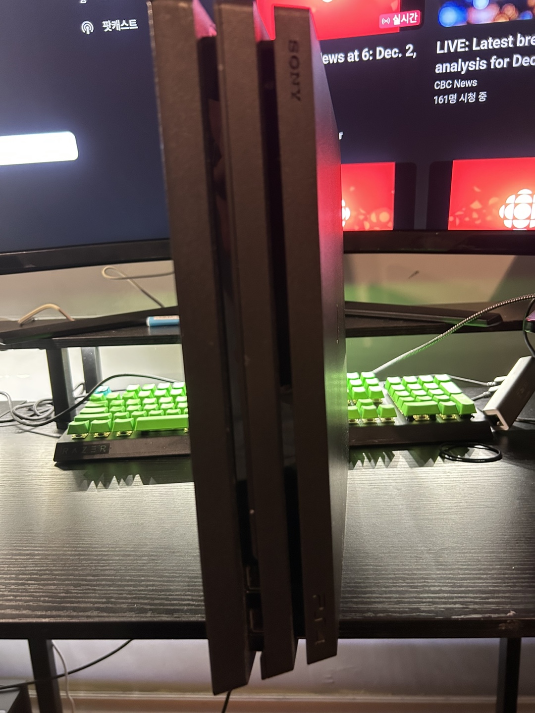 PS4 pro Console - photo 2