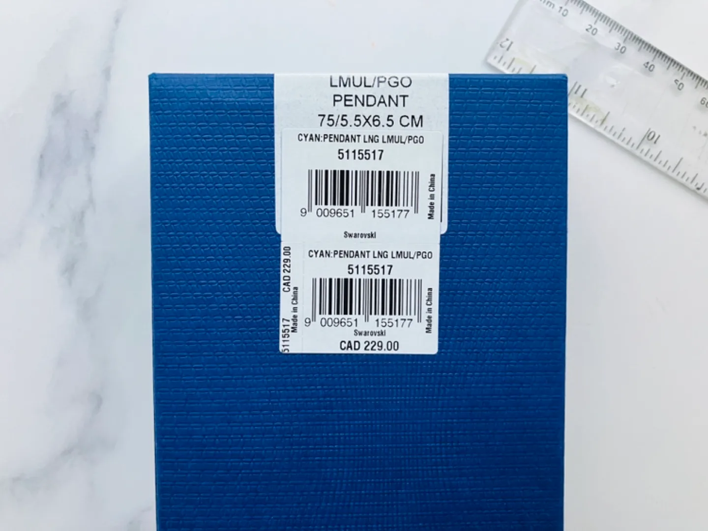 Swarovski Cyan Pendant Necklace image indicator(5)